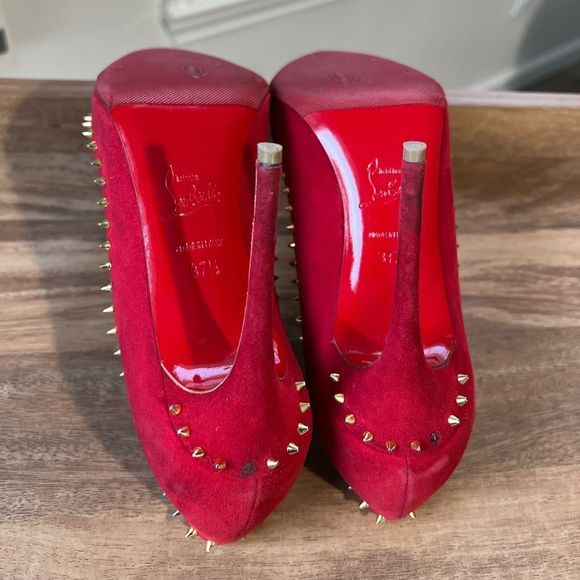 💯 AUTH Christian Louboutin Anjalina 100 pumps red in suede with gold spikes - Picture 12 of 15